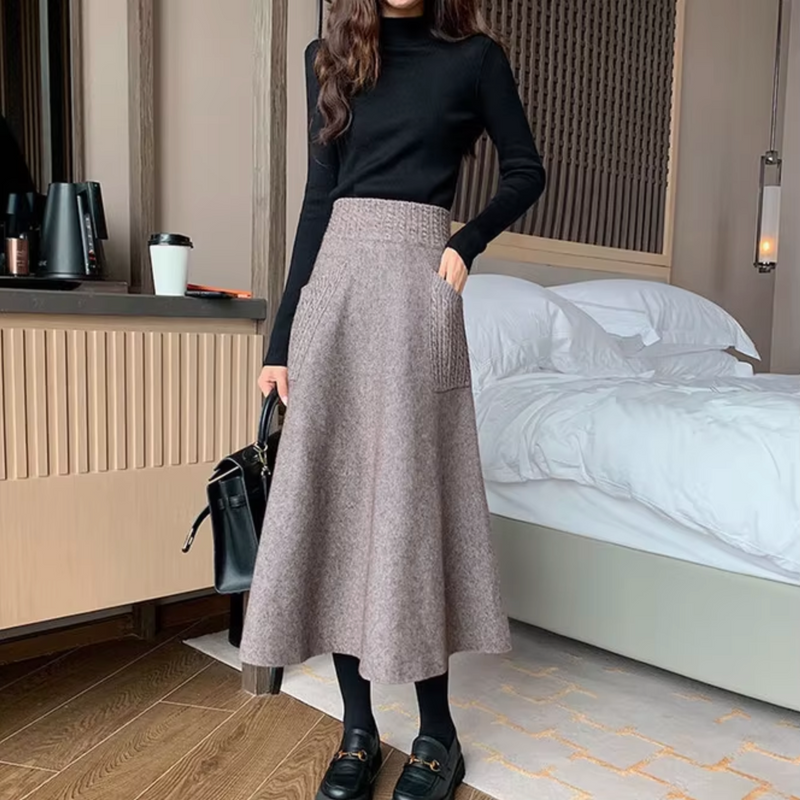 Gracefully Styled Garment for Any Occasion