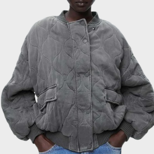 Elegantly Styled Jacket for Everyday Wear