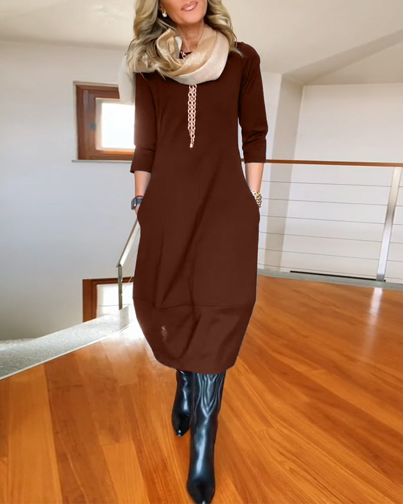 Well Tailored Dress with a Graceful Silhouette