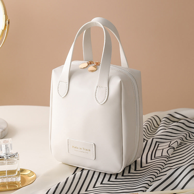 Classic Vintage Bag with a Flattering Fit