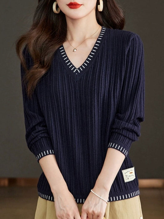 A Vintage Style Top with Delicate Timeless Details