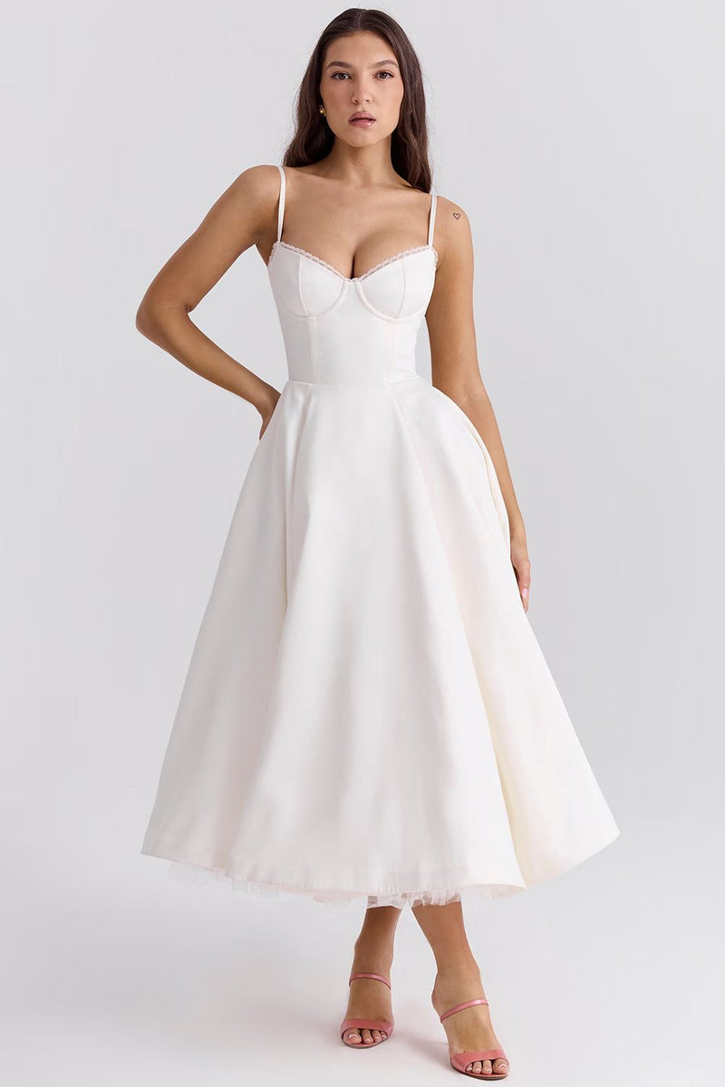 Classic Vintage & Enduringly Stylish Dress