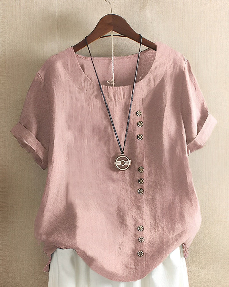 Effortlessly Elegant Blouse with a Timeless Design