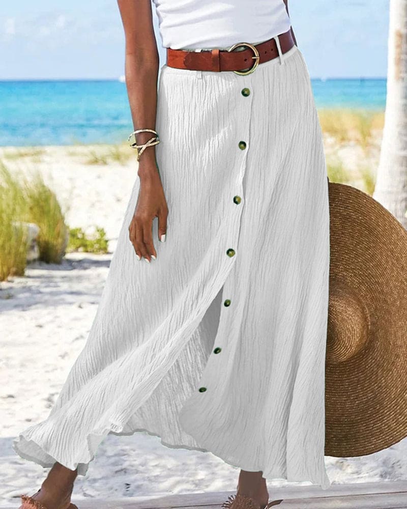 Effortlessly Elegant Garment with a Timeless Design