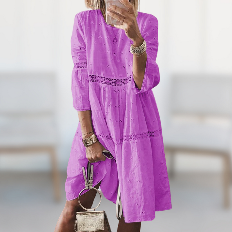 Beautifully Finished Dress in a Timeless Design