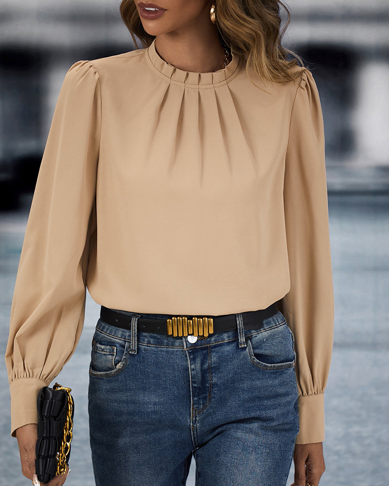 Gracefully Styled Blouse for Any Occasion