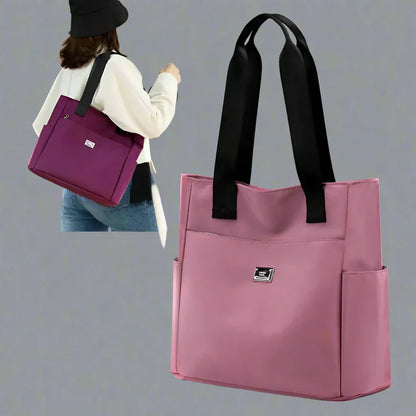 Sophisticated Bag with a Clean Classic Look