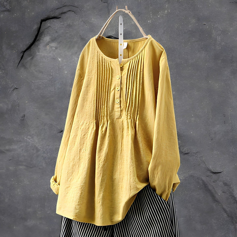 Sophisticated Blouse with a Clean Classic Look