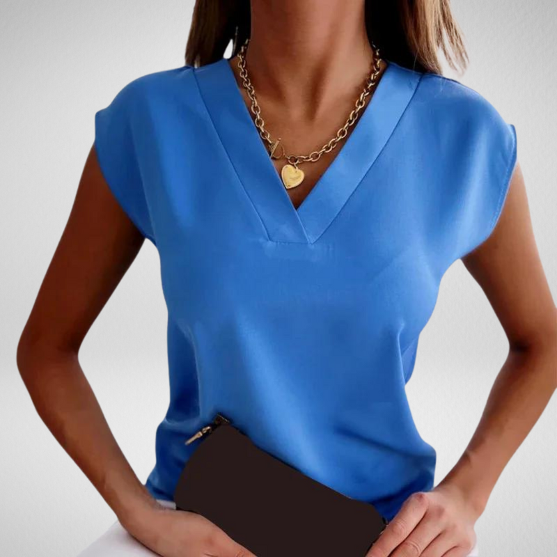 Beautifully Finished Blouse in a Timeless Design