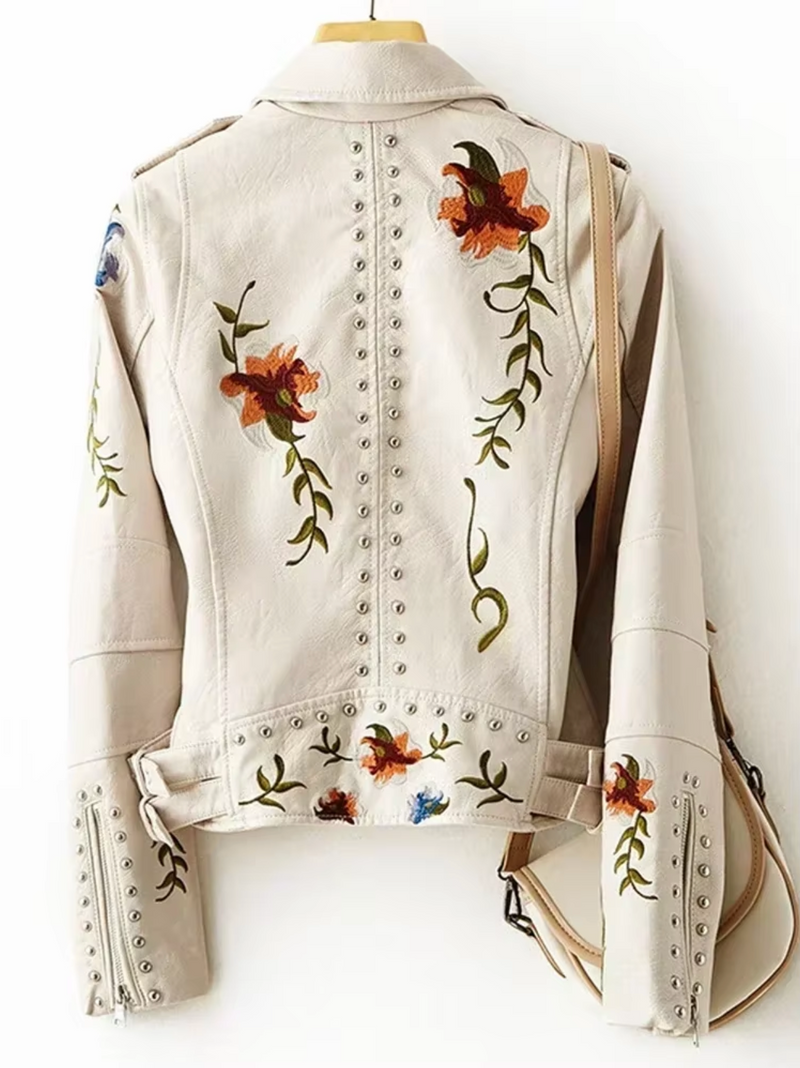 Polished Jacket with an Effortless Classic Look