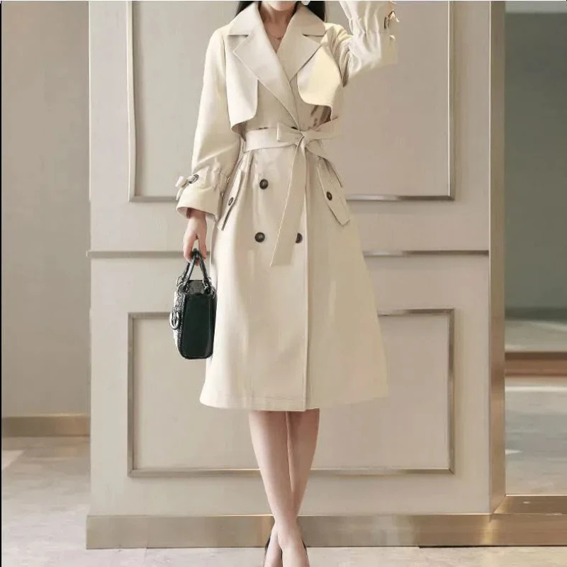 Sophisticated Coat with a Clean Classic Look