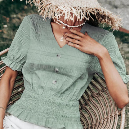Classic Vintage Blouse with a Flattering Fit