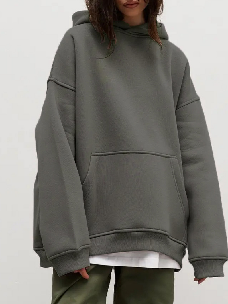 Effortlessly Elegant Sweater with a Timeless Design