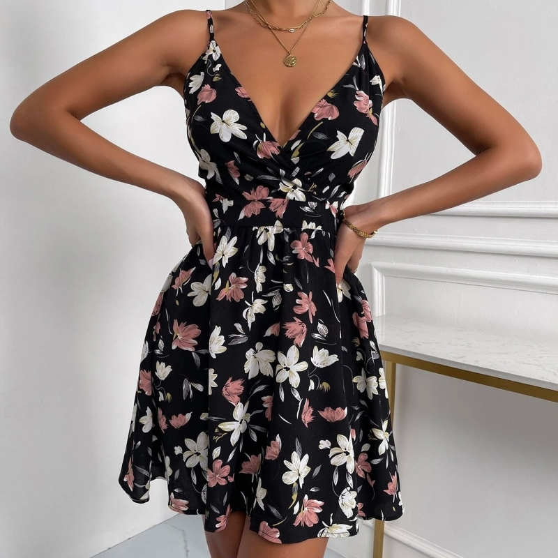 Classic Vintage & Enduringly Stylish Dress