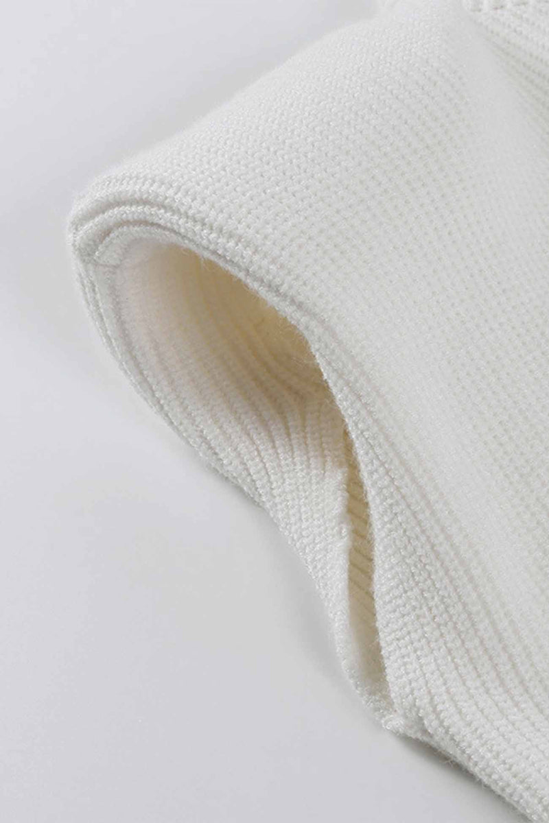 Effortlessly Elegant Sweater with a Timeless Design