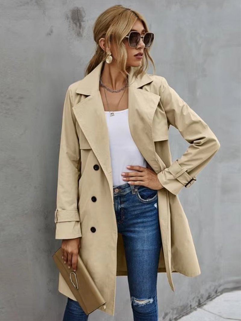 Classic Vintage & Enduringly Stylish Coat