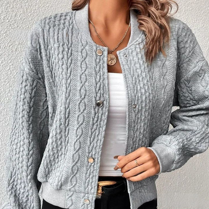 Well Tailored Cardigan with a Graceful Silhouette