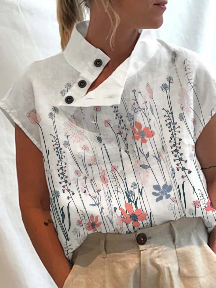 Effortlessly Elegant Top with a Timeless Design