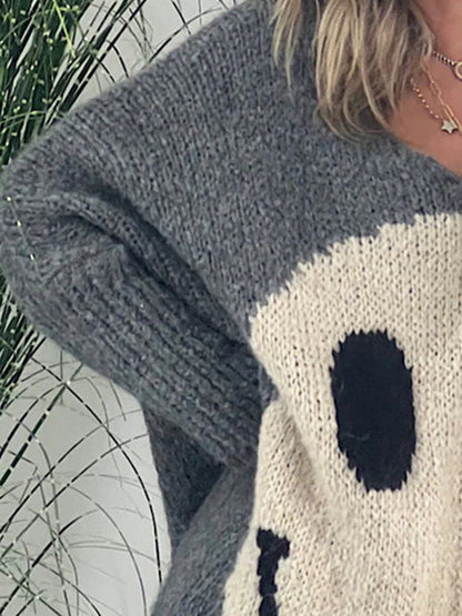 Classic Vintage Sweater with a Flattering Fit
