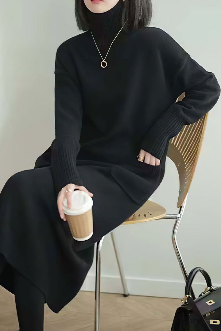Effortlessly Elegant Sweater with a Timeless Design