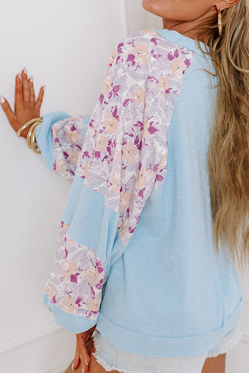 Classic Vintage Shirt with a Flattering Fit
