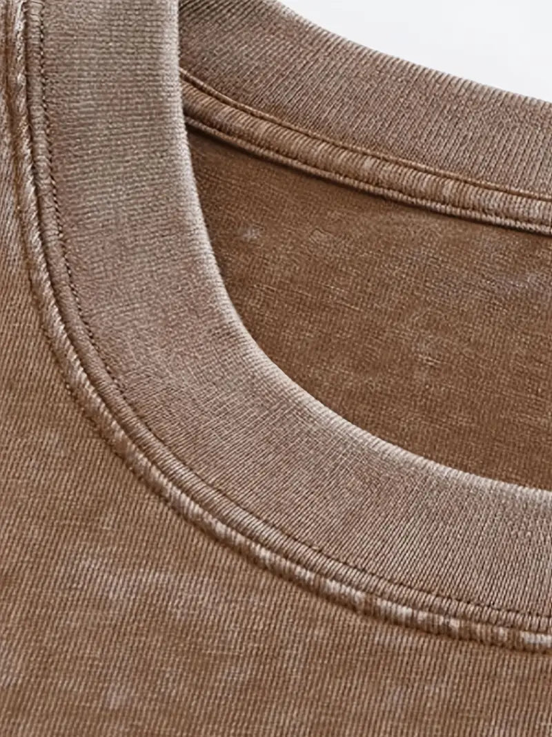 Effortlessly Elegant T-Shirt with a Timeless Design