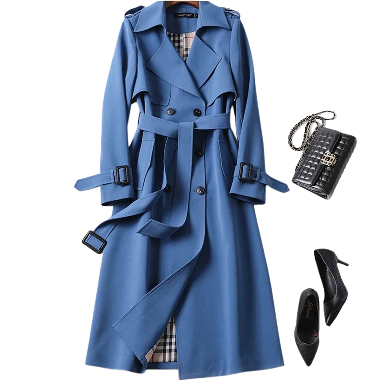 Beautifully Finished Coat in a Timeless Design