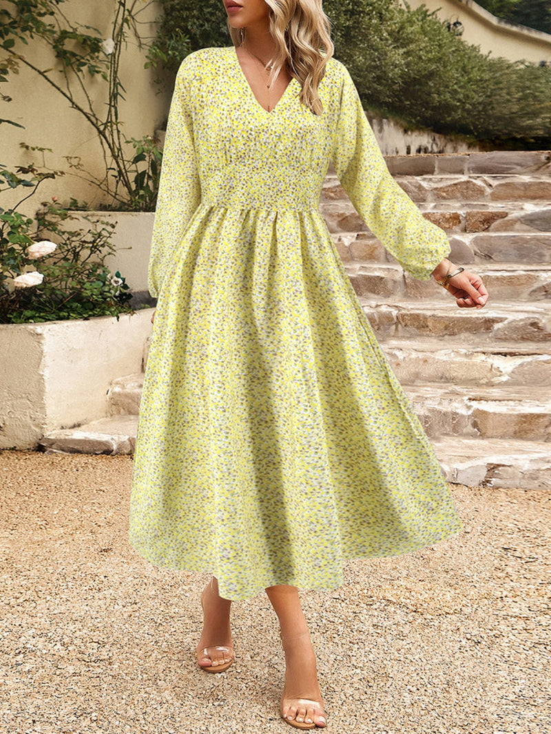 Sophisticated Dress with a Clean Classic Look