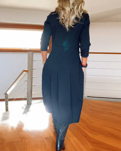 Well Tailored Dress with a Graceful Silhouette