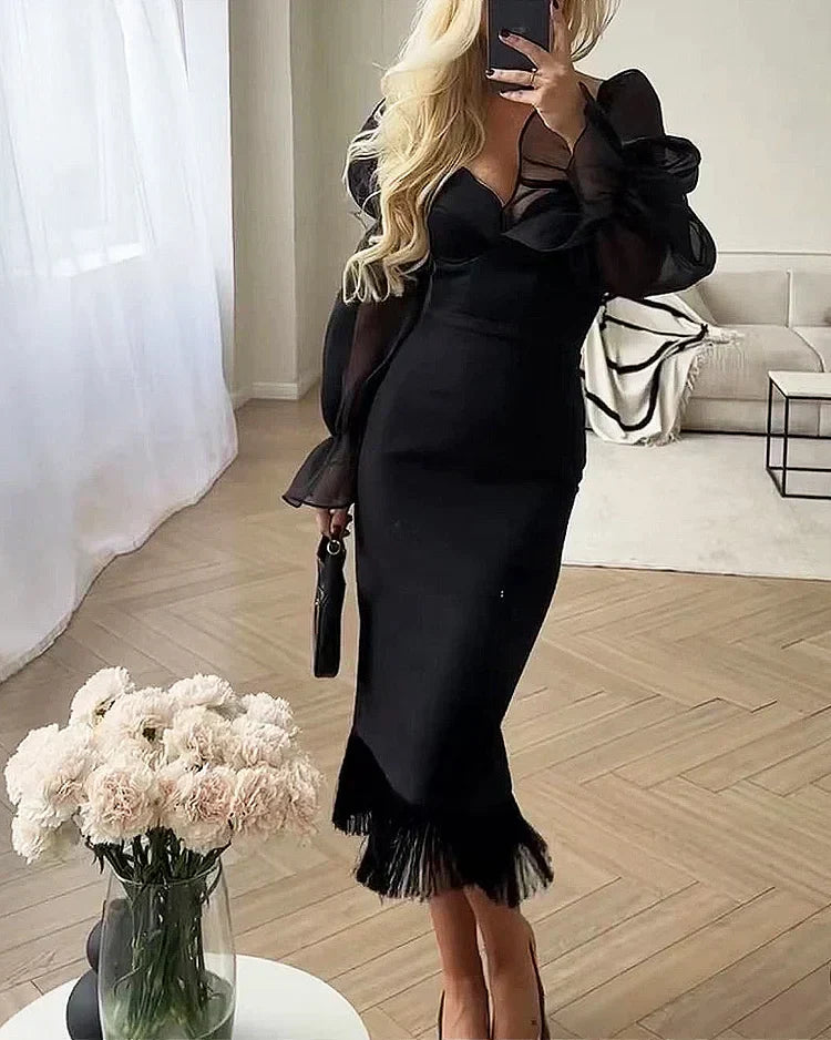Well Tailored Dress with a Graceful Silhouette