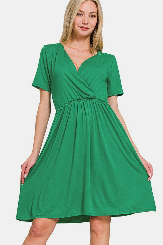 Classic Vintage Dress with a Flattering Fit