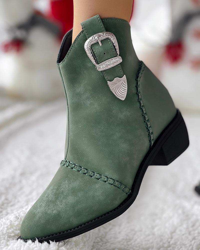 Graceful Orthopedic Boots for Modern Look