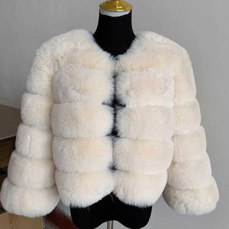 Polished Jacket with an Effortless Classic Look