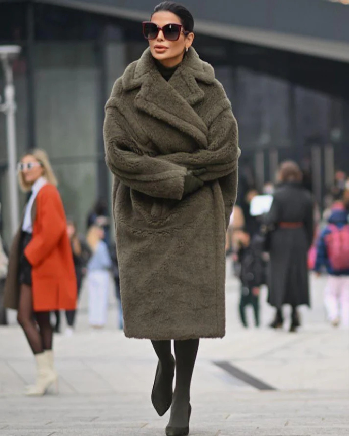 Classic Vintage Coat with a Flattering Fit