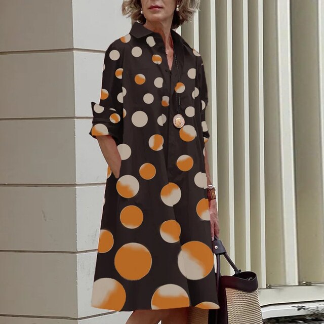 Well Tailored Dress with a Graceful Silhouette