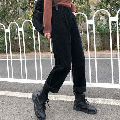 Beautifully Crafted Pants in a Classic Style