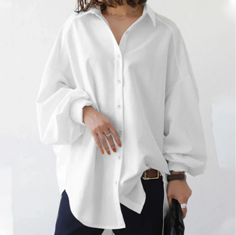 Sophisticated Blouse with a Clean Classic Look
