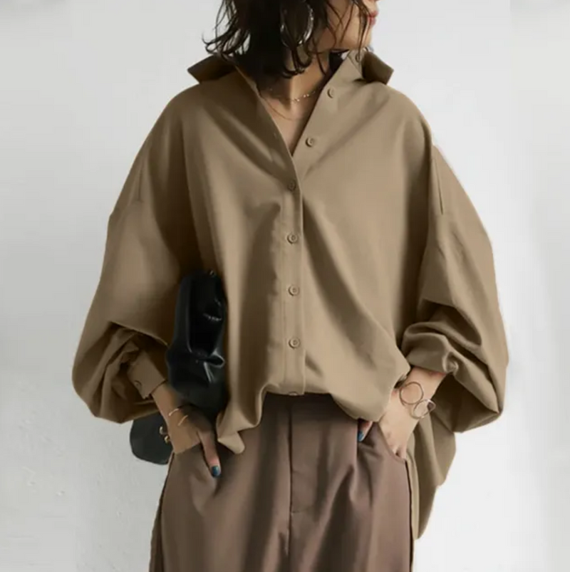 Effortlessly Elegant Blouse with a Timeless Design