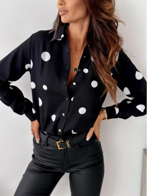 Well Tailored Blouse with a Graceful Silhouette