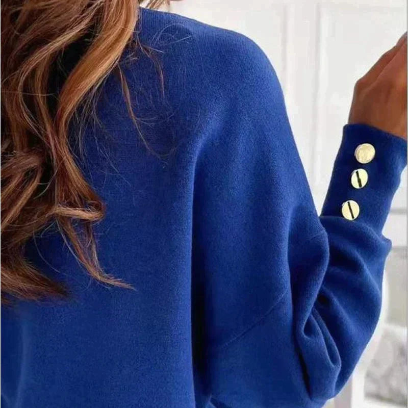 Well Tailored Sweater with a Graceful Silhouette