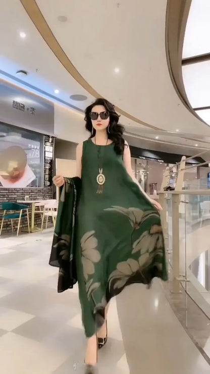 Effortlessly Elegant Dress with a Timeless Design