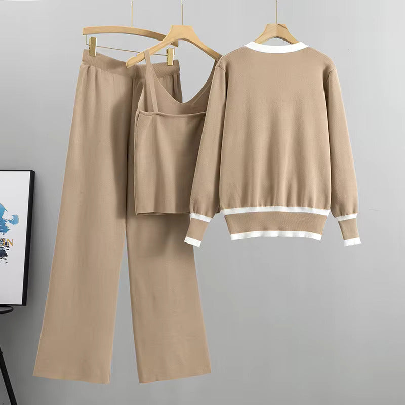 Sophisticated Garment with a Clean Classic Look