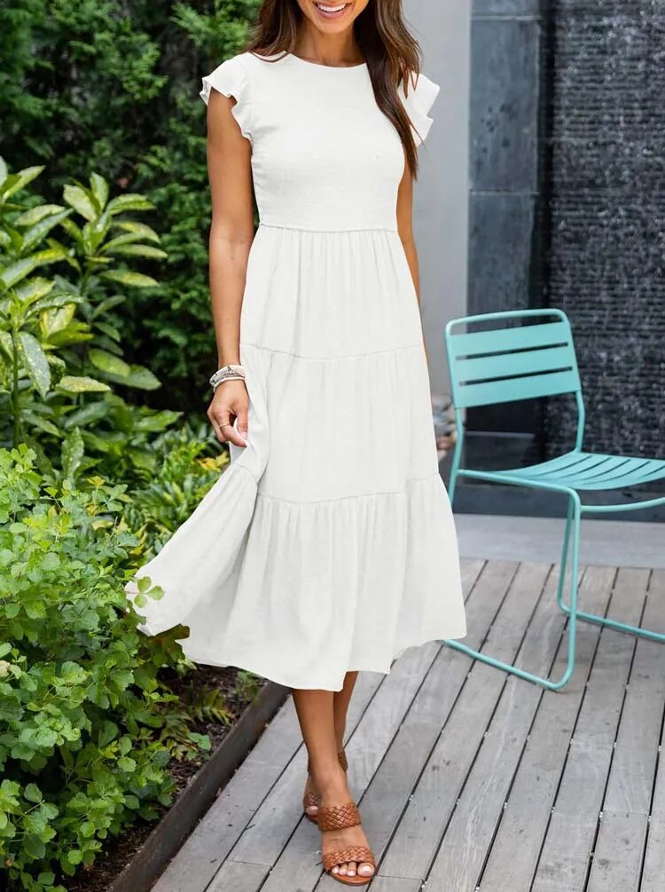 Beautifully Finished Dress in a Timeless Design