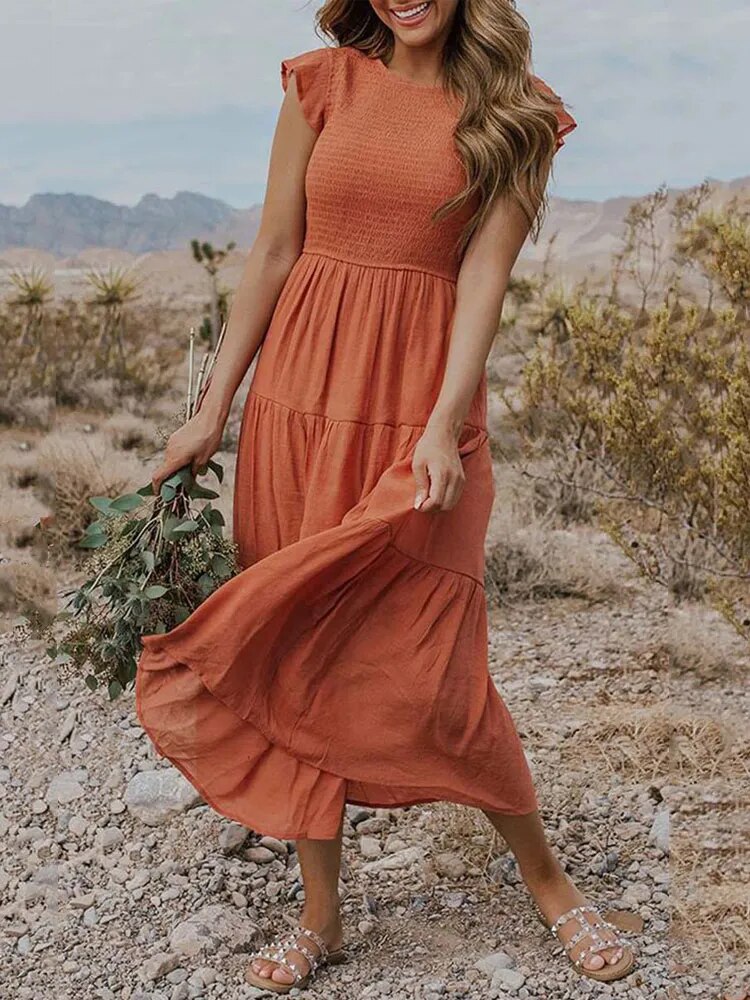 Well Tailored Dress with a Graceful Silhouette