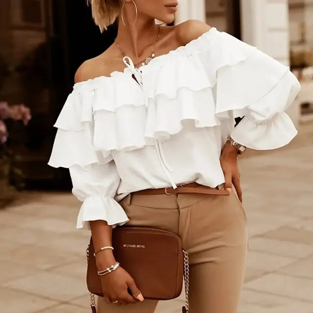 Classic Vintage Blouse with a Flattering Fit