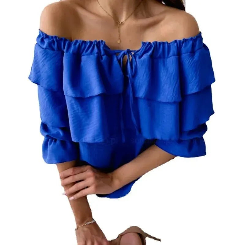Classic Vintage Blouse with a Flattering Fit