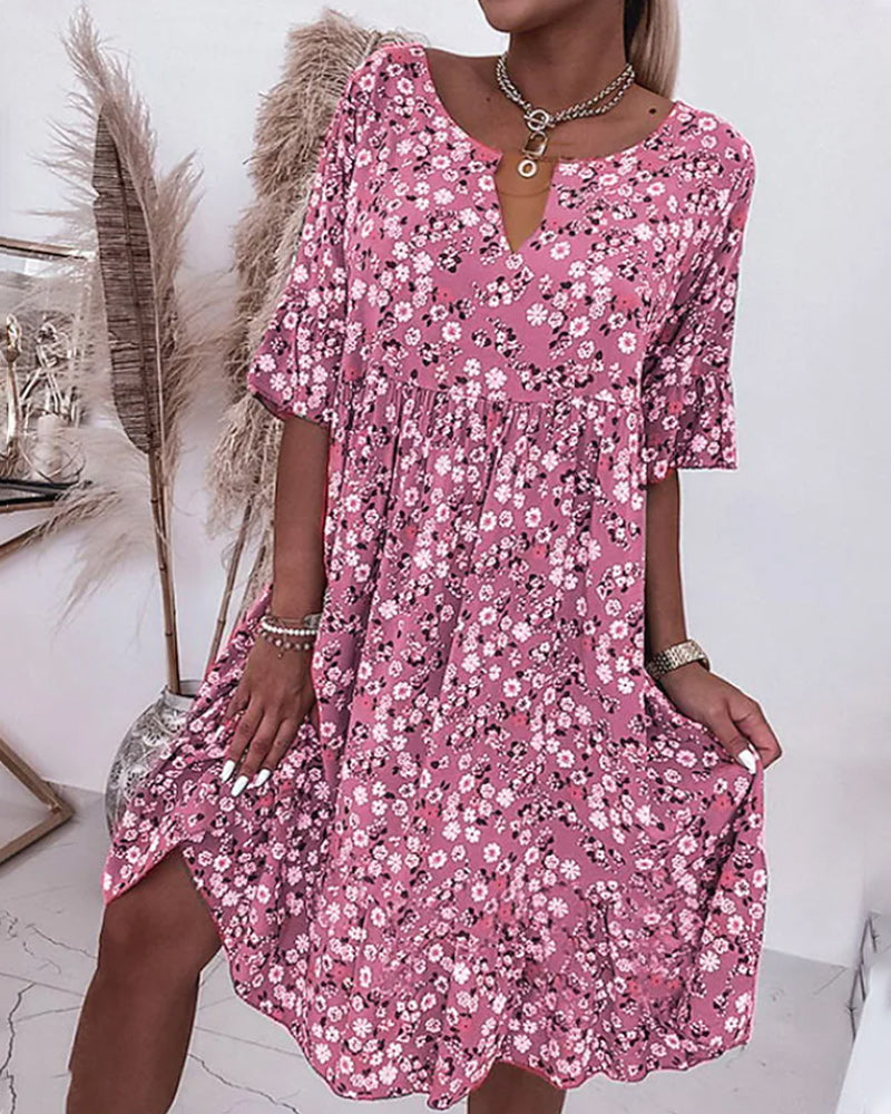 Effortlessly Elegant Dress with a Timeless Design