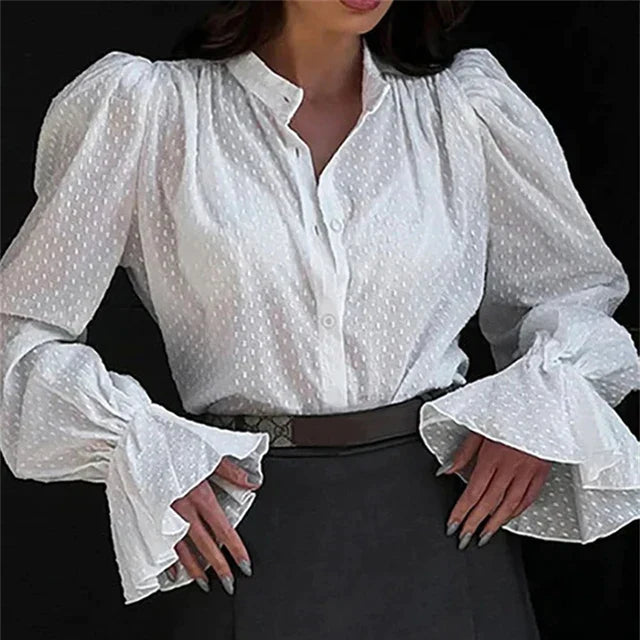 Classic Vintage Blouse with a Flattering Fit