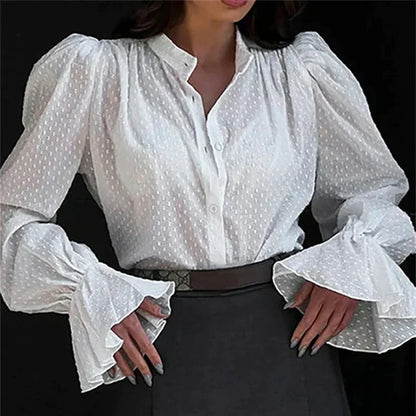 Classic Vintage Blouse with a Flattering Fit