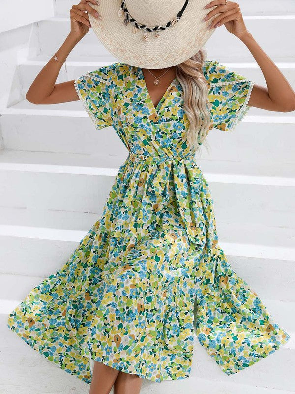 Classic Vintage & Enduringly Stylish Dress